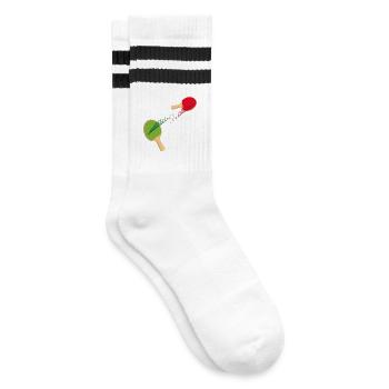 zwei Tischtennisschläger mit Ball - Gestreifte Tennissocken - Weiß/Schwarz - Rechts