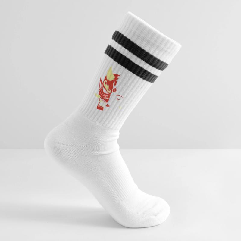 Mensch oder Dämon? Gestreifte Tennissocken