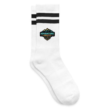 Adventure Awaits Mountain Landscape Compass - Striped tennis socks - white/black - Right