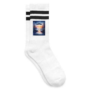 GO ON A TRIP – Futuristische Sonnenuntergangs-UFO-Kunst - Gestreifte Tennissocken - Weiß/Schwarz - Rechts