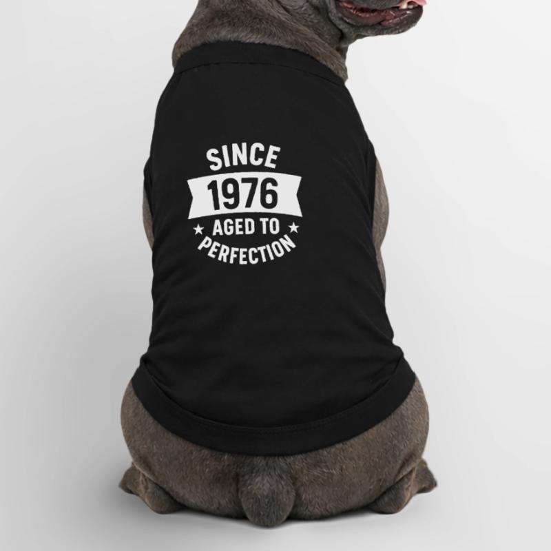 1976 – 50 Jahre Pullover oder Hemd als Geschenk Premium Organic Hunde-T-Shirt