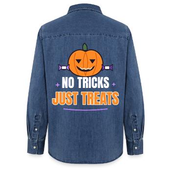 No Tricks Just Treats Cute Pumpkin Funny Halloween - Frauen Jeanshemd Organic von Stanley/Stella - verwaschenes Mittelblau  - Hinten - AI Model Female 172 light (172cm)