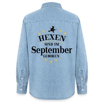 Hexen September - Frauen Jeanshemd Organic von Stanley/Stella - verwaschenes Hellblau - Hinten - AI Model Female 172 light (172cm)