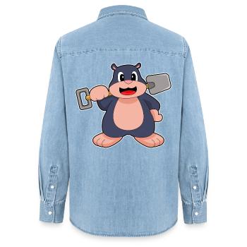 Minage de la pelle des mineurs de taupe - Chemise en denim femme bio Stanley/Stella - bleu clair délavé - Dos - AI Model Female 172 light (172cm)