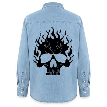 Schwarzer flammender Schädel - Frauen Jeanshemd Organic von Stanley/Stella - verwaschenes Hellblau - Hinten - AI Model Female 172 light (172cm)