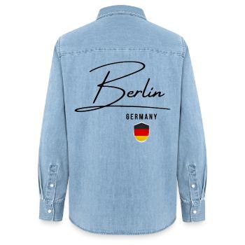 Design élégant Berlin, j’adore Berlin - Chemise en denim femme bio Stanley/Stella - bleu clair délavé - Dos - AI Model Female 172 light (172cm)