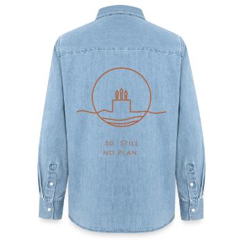 50. Geburtstagsgeschenk – 50. Immer noch kein Plan. - Frauen Jeanshemd Organic von Stanley/Stella - verwaschenes Hellblau - Hinten - AI Model Female 172 light (172cm)