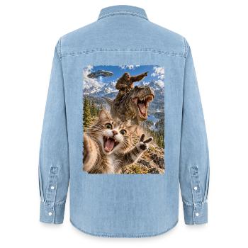 Lustiges Katze Selfie mit Bigfoot, T-Rex, UFO - Frauen Jeanshemd Organic von Stanley/Stella - verwaschenes Hellblau - Hinten - AI Model Female 172 light (172cm)
