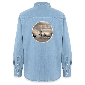 Enten Pärchen im Ententeich in nostalgischen Sepia - Frauen Jeanshemd Organic von Stanley/Stella - verwaschenes Hellblau - Hinten - AI Model Female 172 light (172cm)