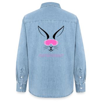 Après-Ski Pistenbunny Adventures - Frauen Jeanshemd Organic von Stanley/Stella - verwaschenes Hellblau - Hinten - AI Model Female 172 light (172cm)