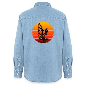 Minimalistisches Windsurfing Motiv - Frauen Jeanshemd Organic von Stanley/Stella - verwaschenes Hellblau - Hinten - AI Model Female 172 light (172cm)