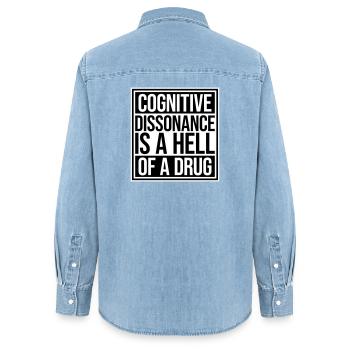 La dissonance cognitive est un sacré dicton. - Chemise en denim femme bio Stanley/Stella - bleu clair délavé - Dos - AI Model Female 172 light (172cm)