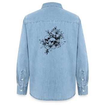 Gothic Skull Flower Shirt – dunkle, florale Ästhetik - Frauen Jeanshemd Organic von Stanley/Stella - verwaschenes Hellblau - Hinten - AI Model Female 172 light (172cm)