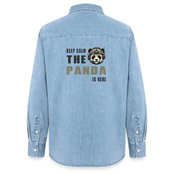 Taktischer Panda – Keep Calm - Frauen Jeanshemd Organic von Stanley/Stella - verwaschenes Hellblau - Hinten - AI Model Female 172 light (172cm)