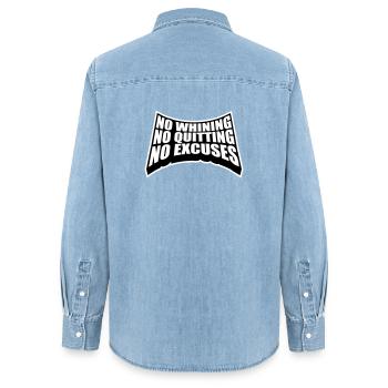 Pas de plaintes, pas d’abandon, pas d’excuses, motivation pour la salle de sport - Chemise en denim femme bio Stanley/Stella - bleu clair délavé - Dos - AI Model Female 172 light (172cm)