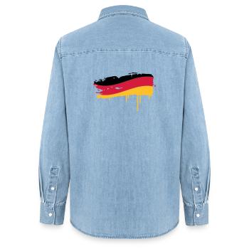 gepinselte Deutschland Fahne - Frauen Jeanshemd Organic von Stanley/Stella - verwaschenes Hellblau - Hinten - AI Model Female 172 light (172cm)