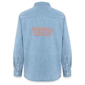 La saison de baseball est la meilleure saison des sports de fans - Chemise en denim femme bio Stanley/Stella - bleu clair délavé - Dos - AI Model Female 172 light (172cm)