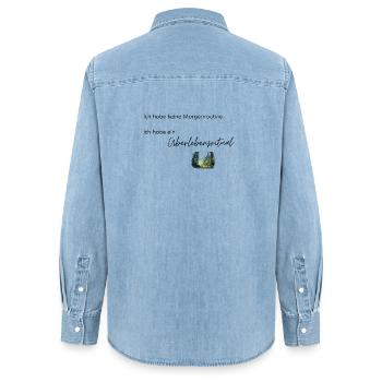 LIEBEVOLL Morgenroutine Wald - Frauen Jeanshemd Organic von Stanley/Stella - verwaschenes Hellblau - Hinten - AI Model Female 172 light (172cm)