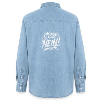 Bevor du fragst Nein lustige Büro Sprüche - Frauen Jeanshemd Organic von Stanley/Stella - verwaschenes Hellblau - Hinten - AI Model Female 172 light (172cm)
