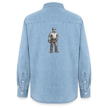 Croquis approximatif d’un ouvrier du bâtiment avec un marteau - Chemise en denim femme bio Stanley/Stella - bleu clair délavé - Dos - AI Model Female 172 light (172cm)