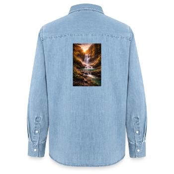 Cascade sous le soleil du soir - Chemise en denim femme bio Stanley/Stella - bleu clair délavé - Dos - AI Model Female 172 light (172cm)