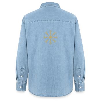 Rune nordique Algiz - symbole de protection Viking - Chemise en denim femme bio Stanley/Stella - bleu clair délavé - Dos - AI Model Female 172 light (172cm)