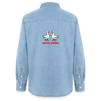 Goose Bumbs – Drôle de Poing d’Oie - Chemise en denim femme bio Stanley/Stella - bleu clair délavé - Dos - AI Model Female 172 light (172cm)