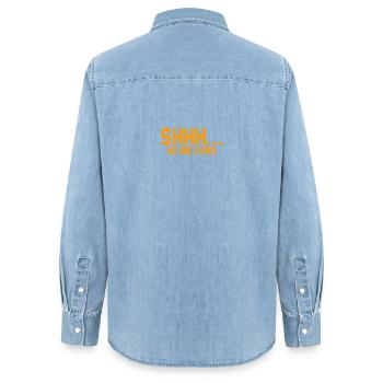CHUT... Personne ne s’en soucie - Chemise en denim femme bio Stanley/Stella - bleu clair délavé - Dos - AI Model Female 172 light (172cm)