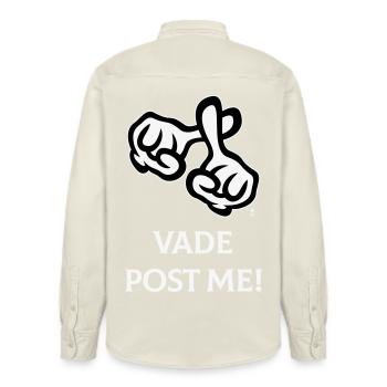 Vade Post Me ! (Croix / Bible / Religion / NEG 2C) - Chemise unisexe coupe décontractée bio Stanley/Stella - écru doux - Dos - AI Model Male 178 light (178cm)