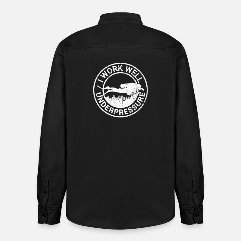 Under Pressure Diver Emblem - Relaxed Fit Unisex Organic Hemd von Stanley/Stella - washed Black
