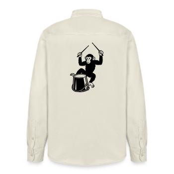 Trommel spielender Affe Cartoon Illustration - Relaxed Fit Unisex Organic Hemd von Stanley/Stella - Natur - Hinten - AI Model Male 178 light (178cm)