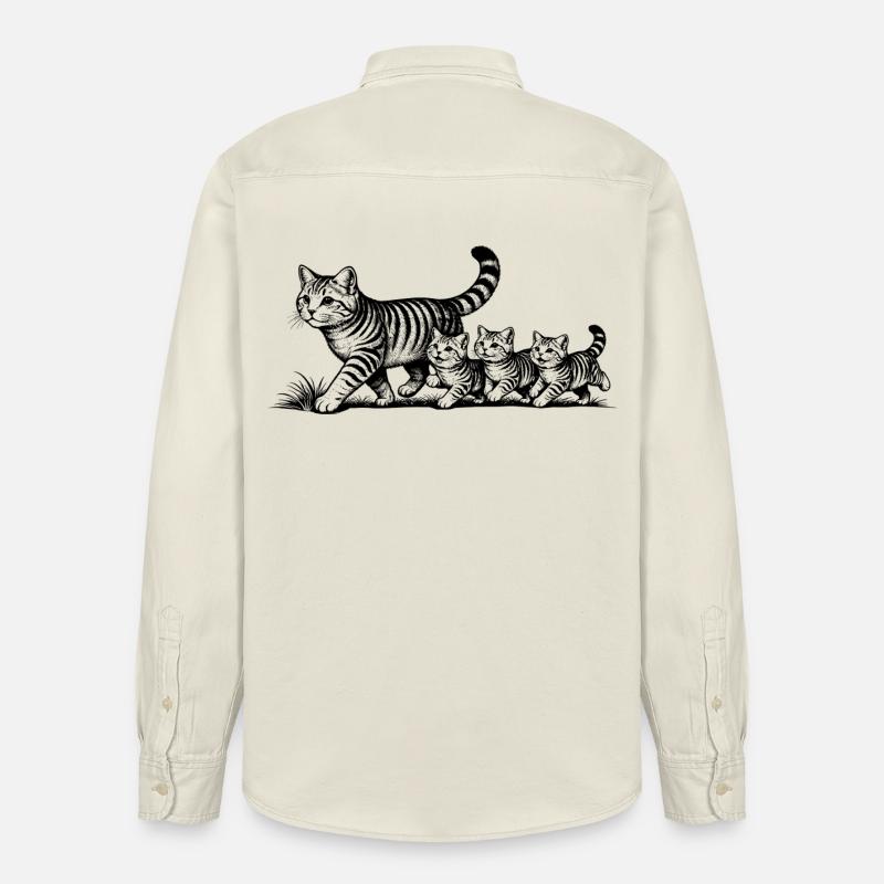 Mère chatte avec 3 chatons noirs - Chemise unisexe coupe décontractée bio Stanley/Stella - écru doux