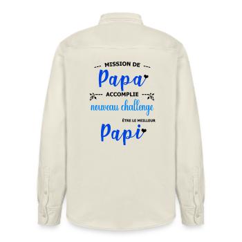 Mission de papa accomplie nouveau challenge être  - Chemise unisexe coupe décontractée bio Stanley/Stella - écru doux - Dos - AI Model Male 178 light (178cm)