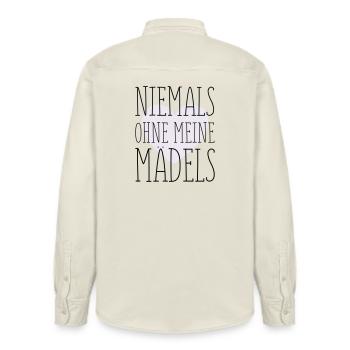 Meine Mädels Spruch - Relaxed Fit Unisex Organic Hemd von Stanley/Stella - Natur - Hinten - AI Model Male 178 light (178cm)