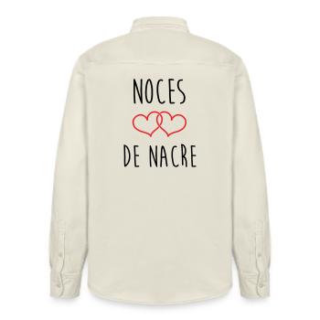 noces de nacre 42 ans de mariage - Chemise unisexe coupe décontractée bio Stanley/Stella - écru doux - Dos - AI Model Male 178 light (178cm)