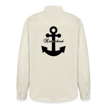 Küstenkind Anker - Maritimes Design Nordsee Liebe  - Relaxed Fit Unisex Organic Hemd von Stanley/Stella - Natur - Hinten - AI Model Male 178 light (178cm)