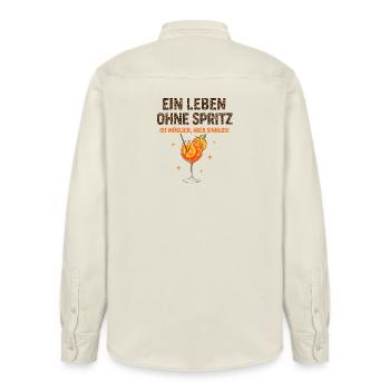 Leben Ohne Spritz Ist Möglich Aber Sinnlos Humor - Relaxed Fit Unisex Organic Hemd von Stanley/Stella - Natur - Hinten - AI Model Male 178 light (178cm)