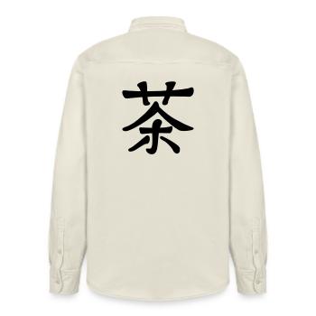 Le thé en calligraphie chinoise - Chemise unisexe coupe décontractée bio Stanley/Stella - écru doux - Dos - AI Model Male 178 light (178cm)