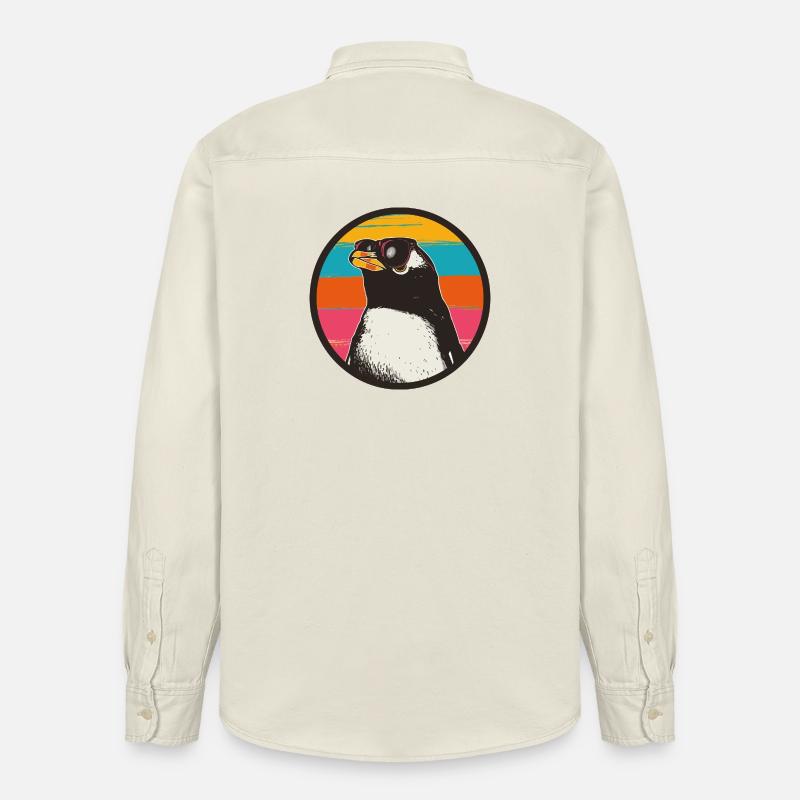 Pingouin avec coucher de soleil rétro - Chemise unisexe coupe décontractée bio Stanley/Stella - écru doux