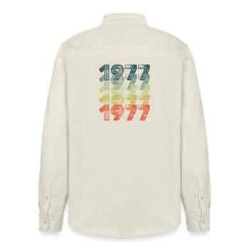 Jahr 1977 - Relaxed Fit Unisex Organic Hemd von Stanley/Stella - Natur - Hinten - AI Model Male 178 light (178cm)