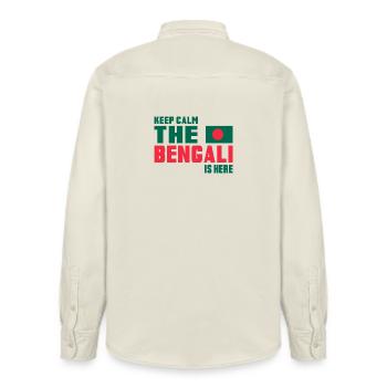 Keep Calm Bangladesh Design / Gift Idea - Relaxed Fit Unisex Organic Shirt by Stanley/Stella - soft Ecru - Back - AI Model Male 178 light (178cm)