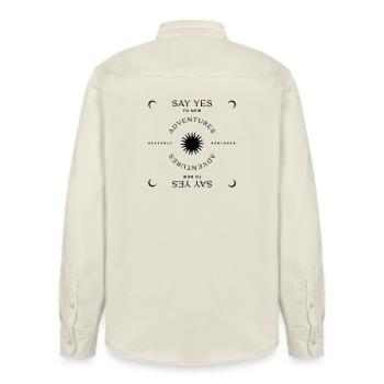 Say Yes to new Adventures - Relaxed Fit Unisex Organic Hemd von Stanley/Stella - Natur - Hinten - AI Model Male 178 light (178cm)