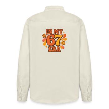 In My 67 Era Italian Brainrot Humor Geburtstag - Relaxed Fit Unisex Organic Hemd von Stanley/Stella - Natur - Hinten - AI Model Male 178 light (178cm)