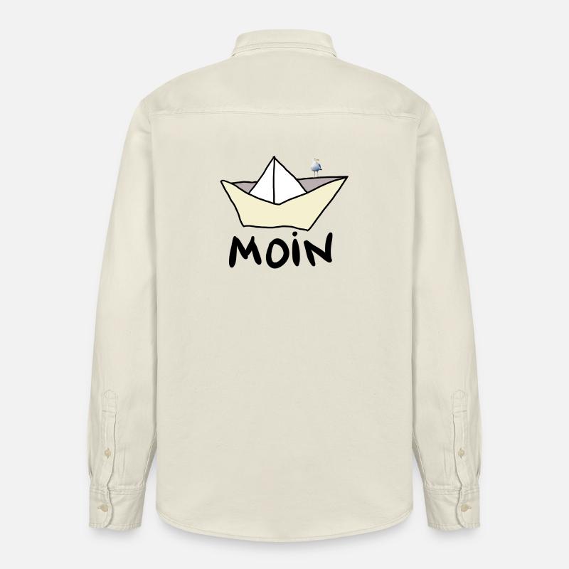 Papierboot am Strand mit Möwe - Relaxed Fit Unisex Organic Hemd von Stanley/Stella - Natur