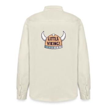 Kleiner Wikinger mit gehörntem Helm - Relaxed Fit Unisex Organic Hemd von Stanley/Stella - Natur - Hinten - AI Model Male 178 light (178cm)