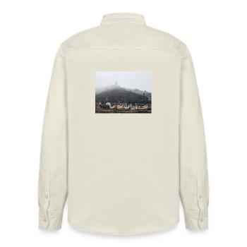 Reichsburg Cochem an der Mosel  - Relaxed Fit Unisex Organic Hemd von Stanley/Stella - Natur - Hinten - AI Model Male 178 light (178cm)