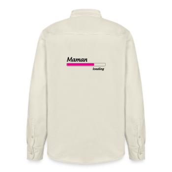 Maman loading... Please Wait - Future Mère - Chemise unisexe coupe décontractée bio Stanley/Stella - écru doux - Dos - AI Model Male 178 light (178cm)