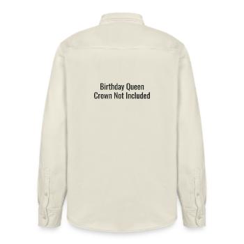 Geburtstagskönigin Krone Nicht Dabei - Relaxed Fit Unisex Organic Hemd von Stanley/Stella - Natur - Hinten - AI Model Male 178 light (178cm)