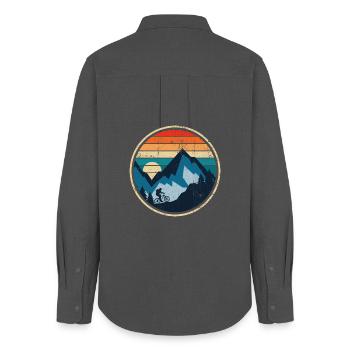 Sunset Ridge Mountain Ride - Frauen Oxford Hemd - Anthrazit - Hinten - AI Model Female 172 light (172cm)