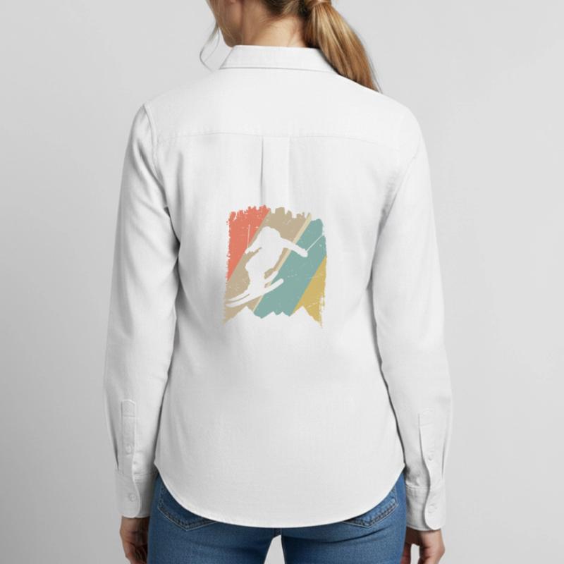 Retro Snowboard Silhouette auf Pastellstreifen Frauen Oxford Hemd